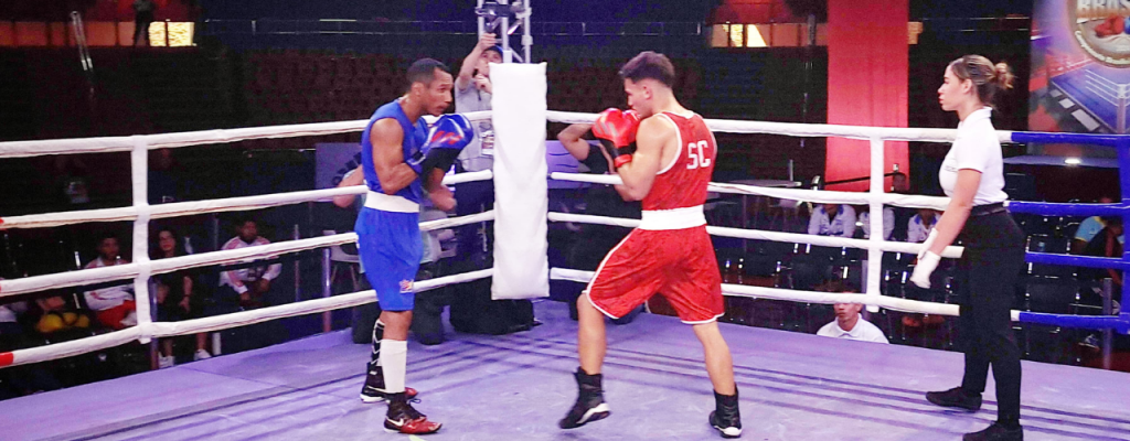 Edson Foro (DF) x Wallison Cruz (SC) Campeonato Brasileiro de Boxe 2024 Dia 2 (Foto: Camila Nakazato)